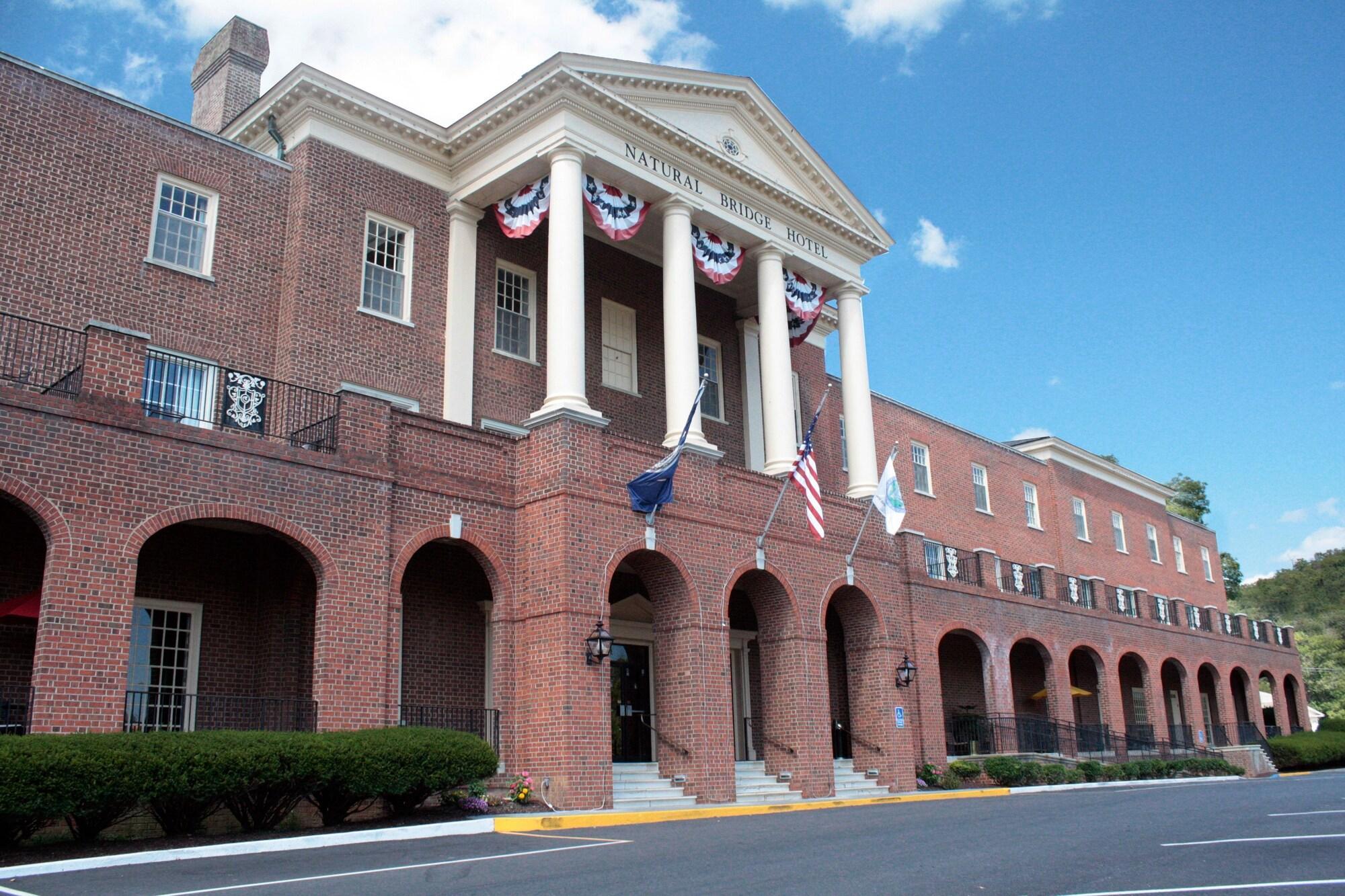 Natural Bridge Hotel, Trademark Collection By Wyndham Exterior photo
