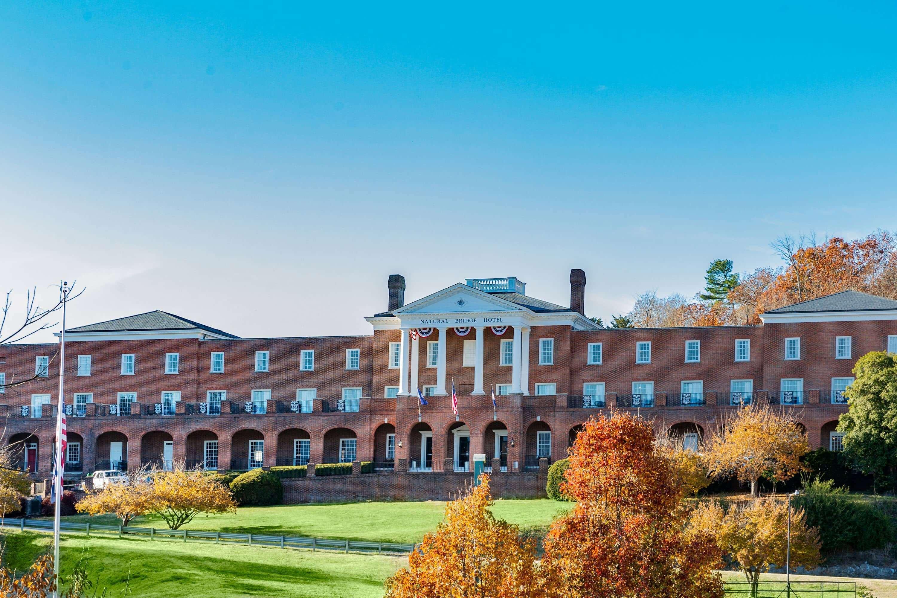 Natural Bridge Hotel, Trademark Collection By Wyndham Exterior photo